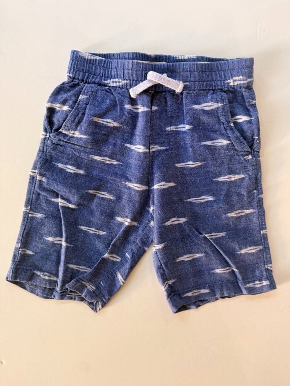 Peek Kids Shorts Blue and White Pattern